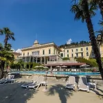 L'ulivo - In The Center, With Fitness, Squash & Private Parking Lägenhetshotell