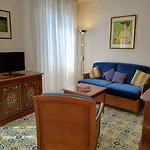 L'ulivo - In The Center, With Fitness, Squash & Private Parking Lägenhetshotell Bellagio