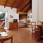 L'ulivo - In The Center, With Fitness, Squash & Private Parking Aparthotel Bellagio