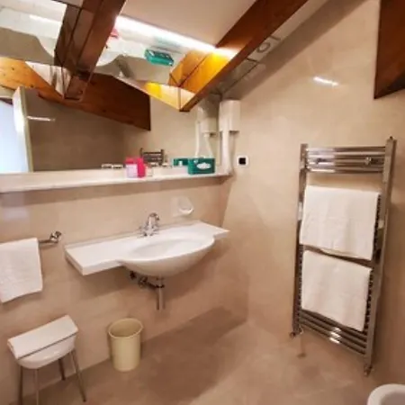 Ξενοδοχείο με διαμερίσματα L'ulivo - In The Center, With Fitness, Squash & Private Parking 4*