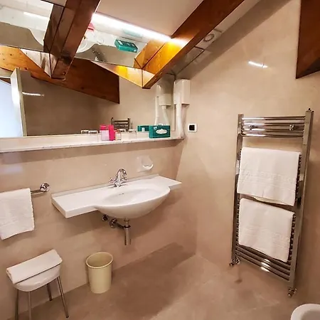 L'ulivo アパートホテル ベッラージョ