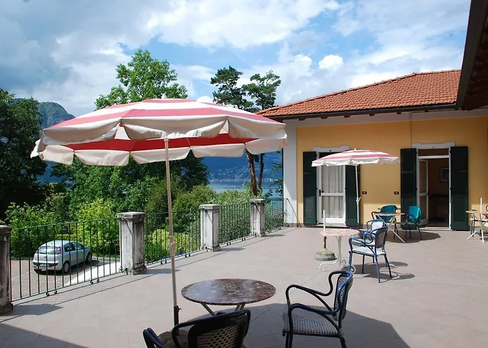 L'ulivo - In The Center, With Fitness, Squash & Private Parking Lägenhetshotell 4*