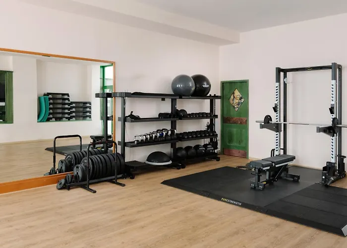 L'ulivo - In The Center, With Fitness, Squash & Private Parking