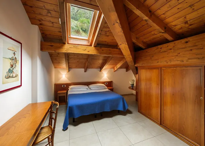 L'ulivo - In The Center, With Fitness, Squash & Private Parking 4*