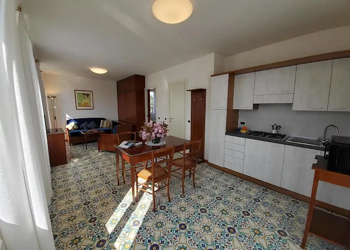 L'ulivo - In The Center, With Fitness, Squash & Private Parking